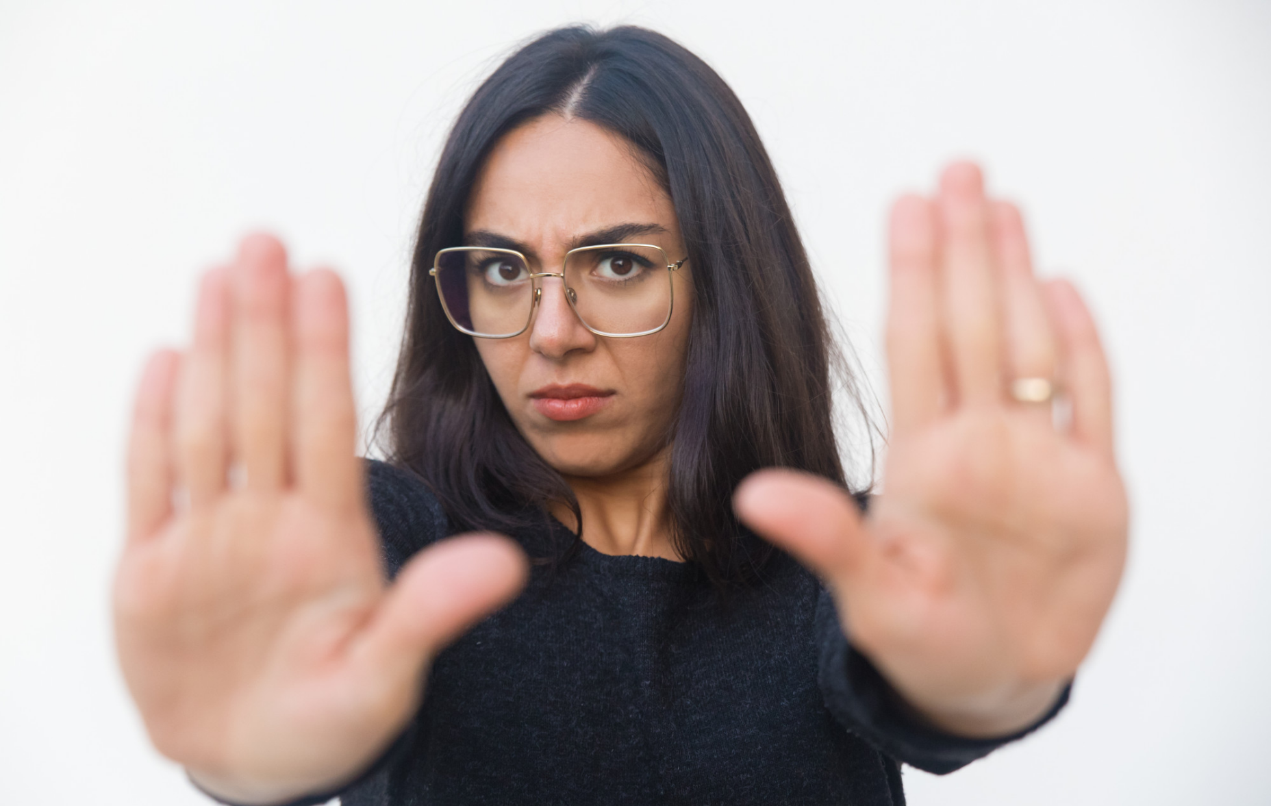 En este momento estás viendo En tu empresa ¿cuentas con un protocolo contra el acoso sexual? Si no lo tienes, estás en riesgo.